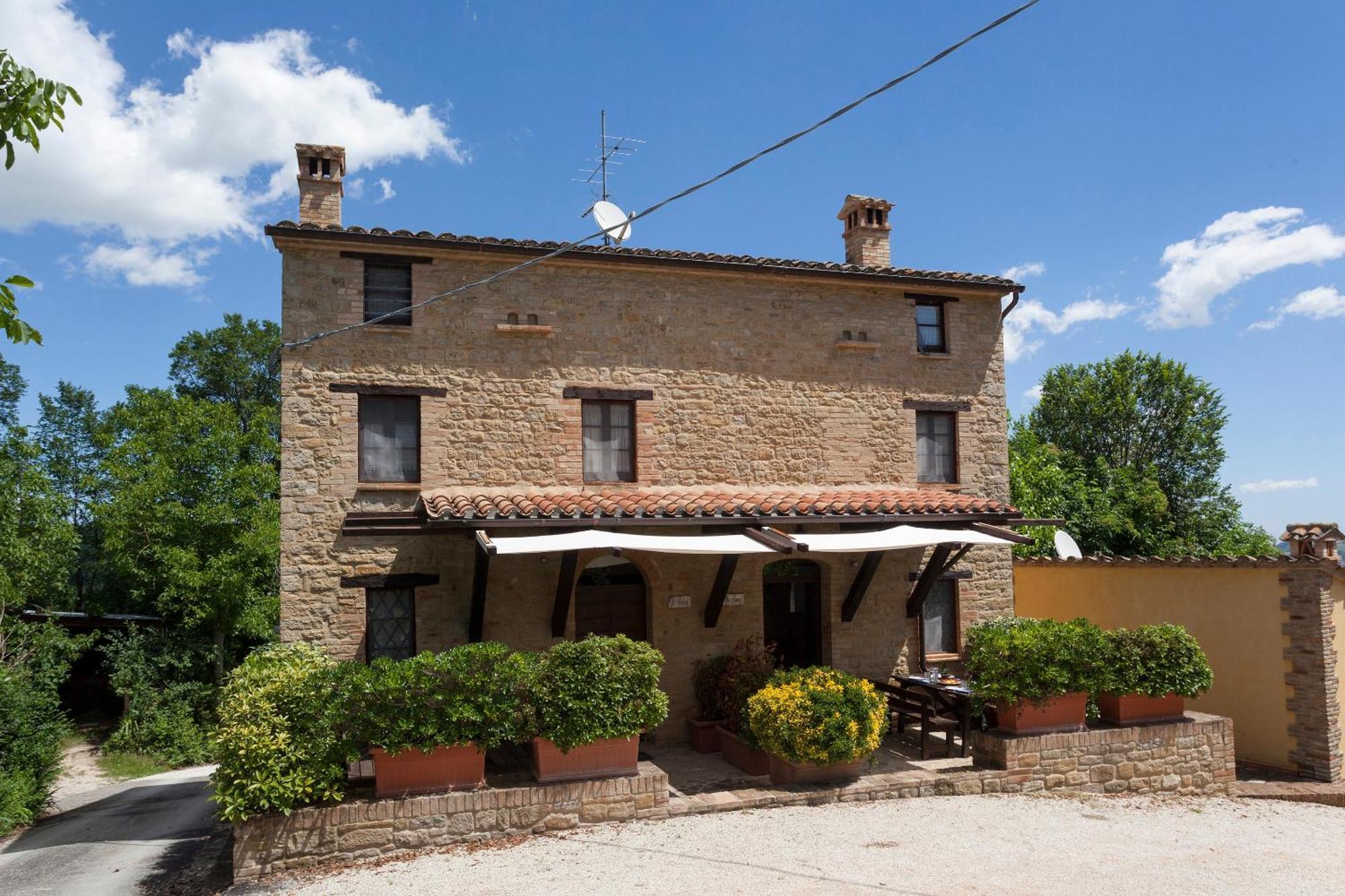 Agriturismo Tre Querce Penna San Giovanni Exterior photo