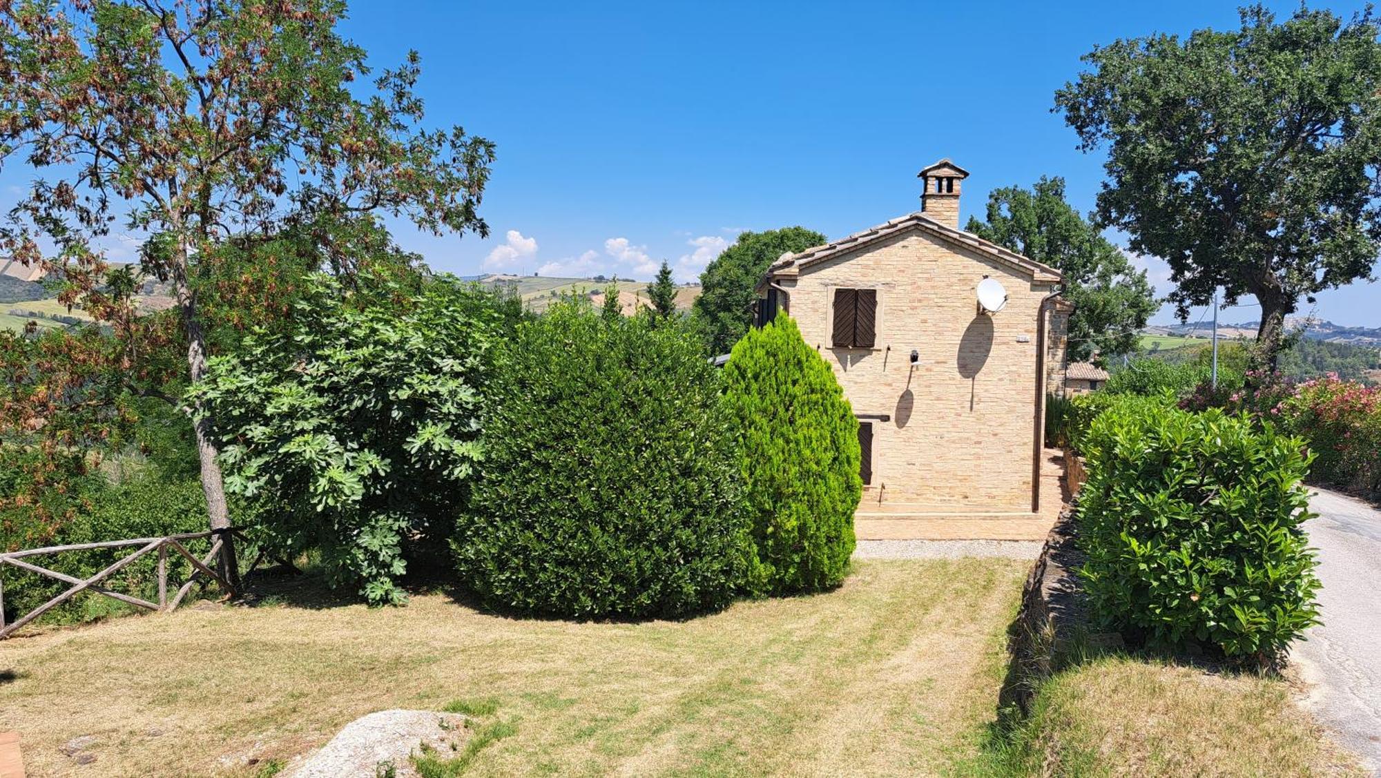 Agriturismo Tre Querce Penna San Giovanni Exterior photo