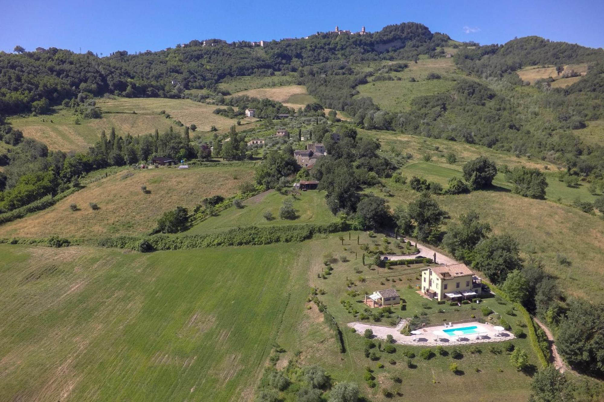 Agriturismo Tre Querce Penna San Giovanni Exterior photo