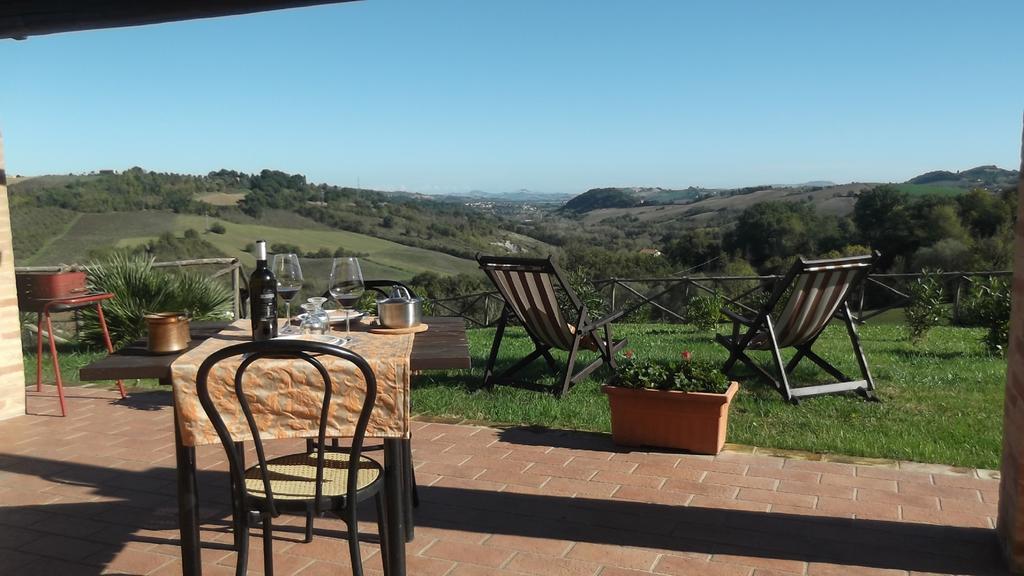 Agriturismo Tre Querce Penna San Giovanni Exterior photo