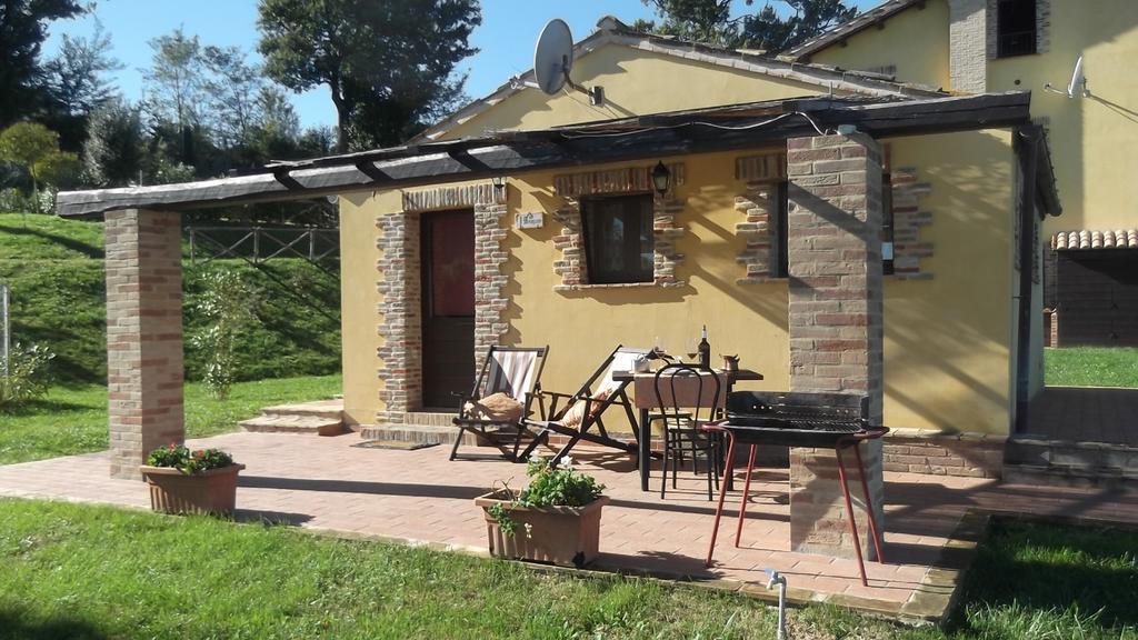 Agriturismo Tre Querce Penna San Giovanni Exterior photo